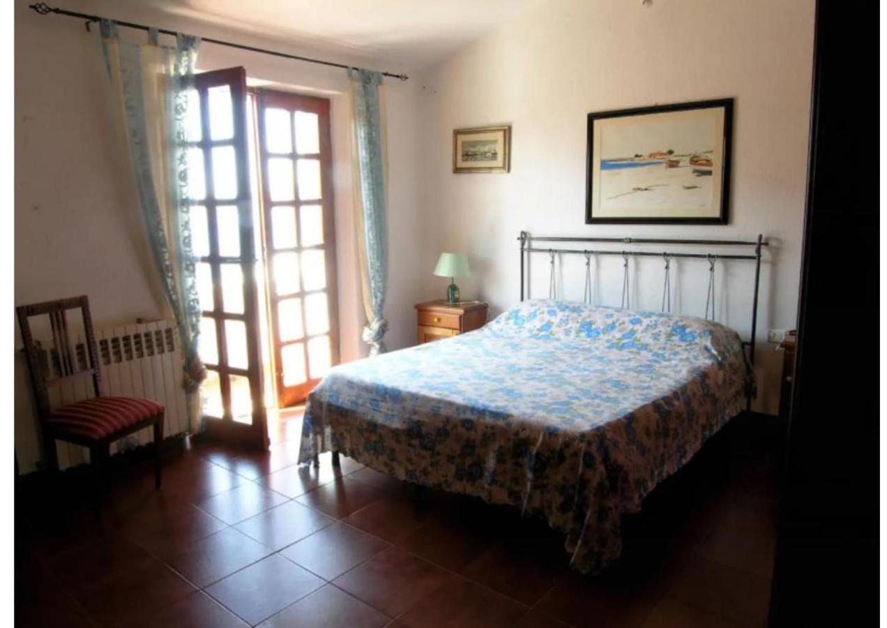 Casa Vacanze A Pochi Passi Dal Mare La Maddalena (Sassari) Exterior foto